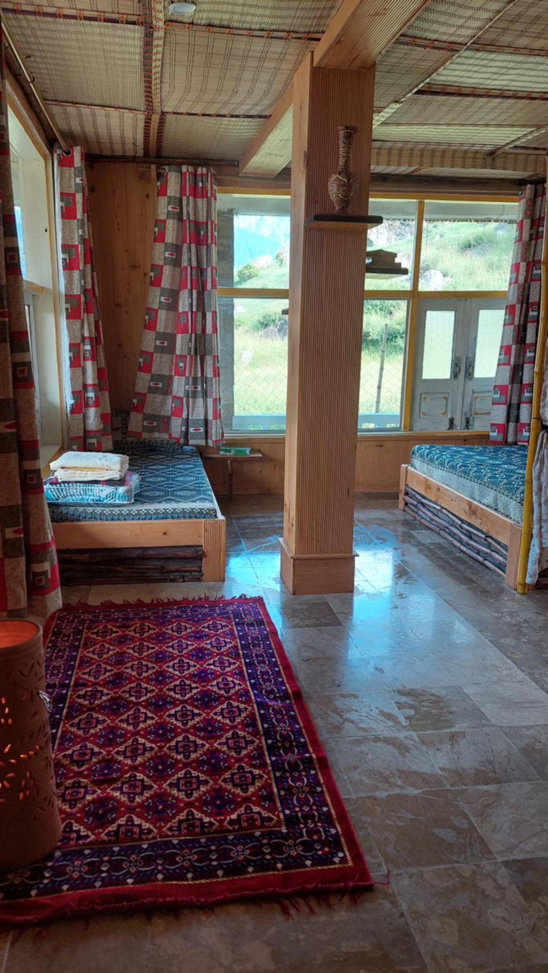 Khana Badosh Resort Kalam Bagian luar foto