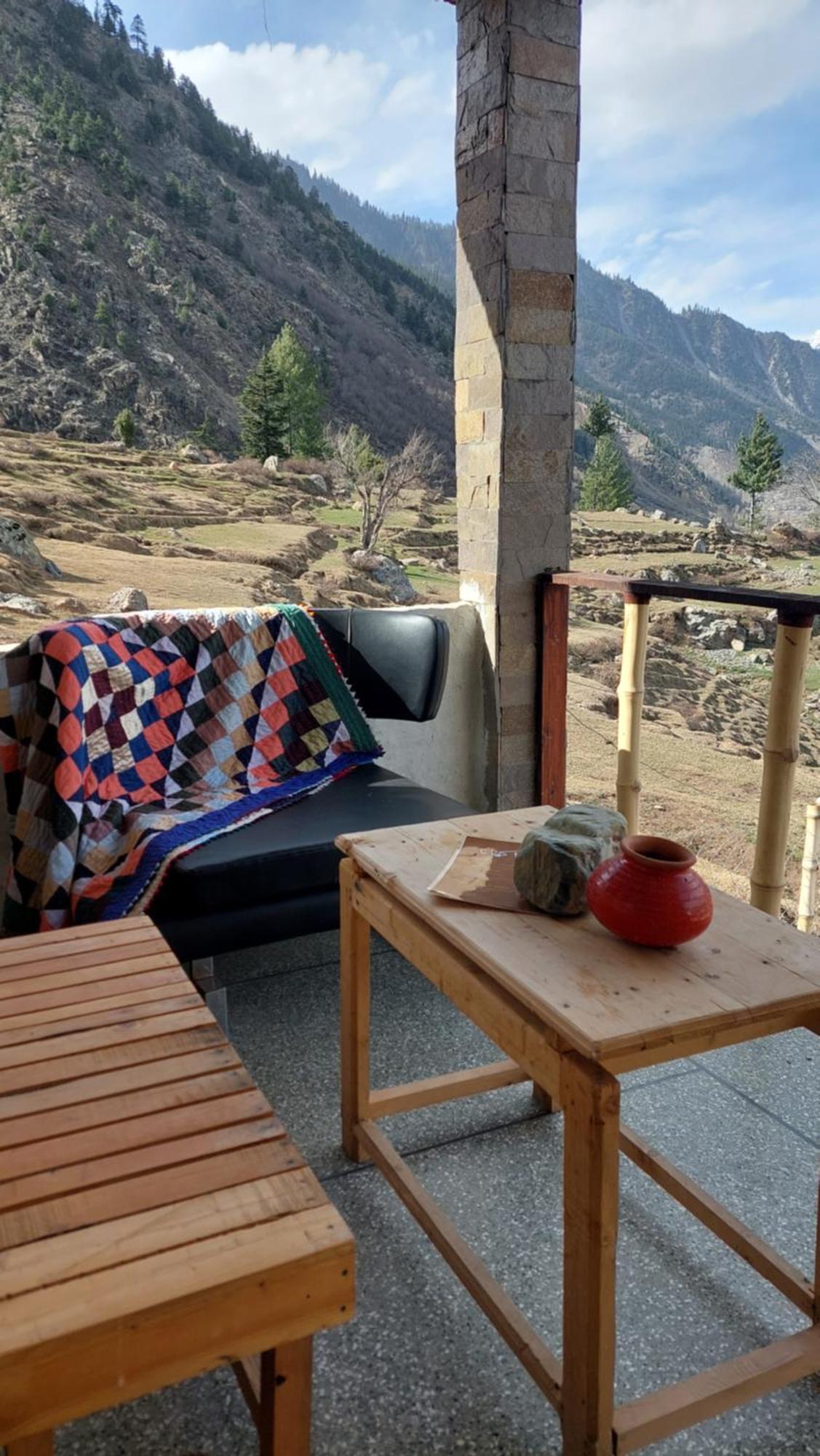 Khana Badosh Resort Kalam Bagian luar foto