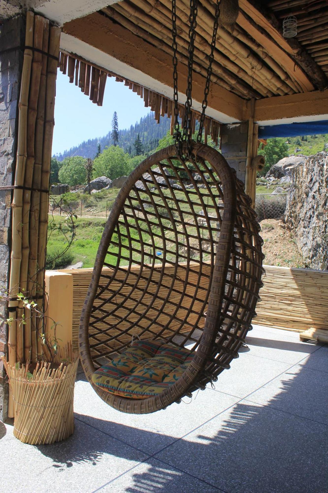 Khana Badosh Resort Kalam Bagian luar foto